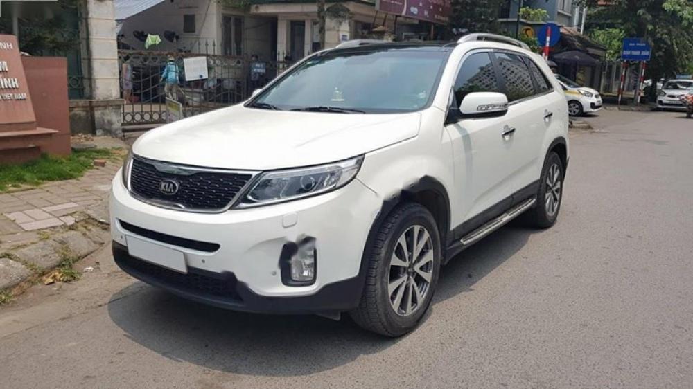 Kia Sorento 2014 - Cần bán lại xe Kia Sorento đời 2014, màu trắng, 736tr