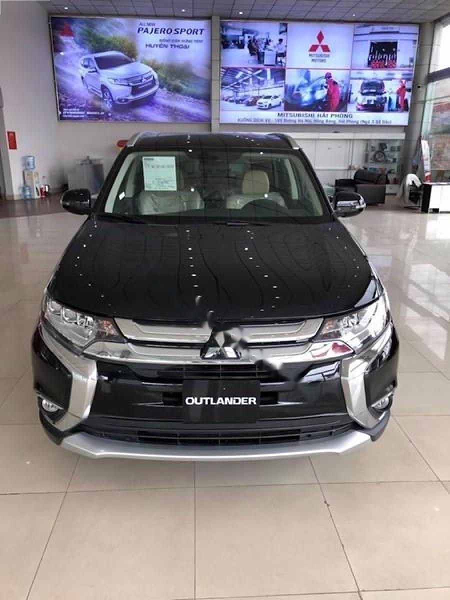 Mitsubishi Outlander 2.0 CVT 2018 - Bán Mitsubishi Outlander 2.0 CVT sản xuất 2018, màu đen