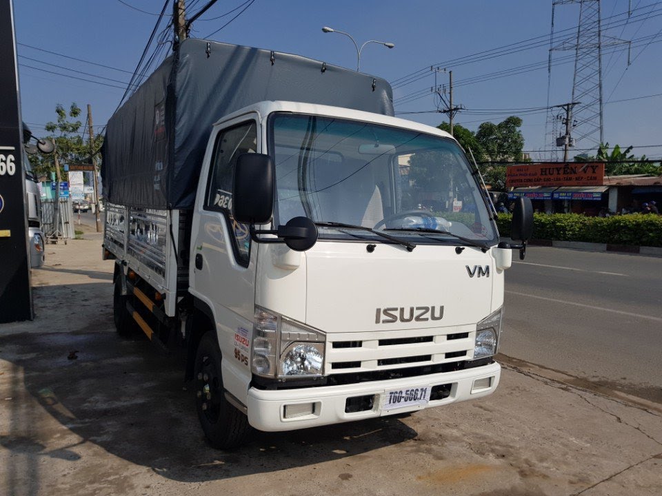 Isuzu 2018 - Xe tải Isuzu Vĩnh Phát Isuzu VM 3.49 tấn, thùng mui bạt dài 4.3 mét, giá tốt, hỗ trợ trả góp cao 80%