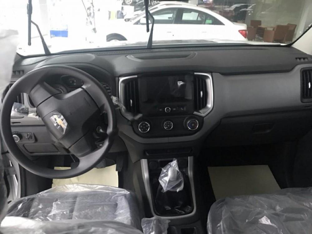 Chevrolet Colorado LT 2.5L 4x2 MT 2018 - Bán Chevrolet Colorado LT 2.5L 4x2 MT 2018, màu trắng, xe nhập 