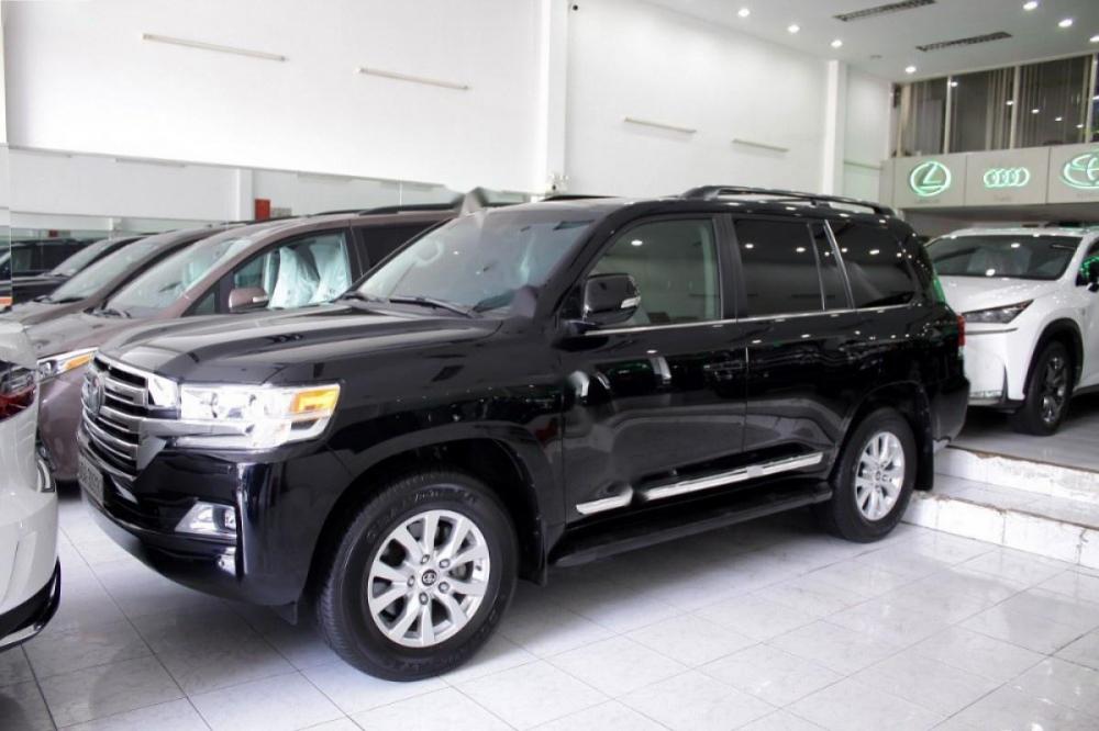 Toyota Land Cruiser VX 4.6 V8 2016 - Bán Toyota Land Cruiser VX 4.6 V8 2016, màu đen, nhập khẩu