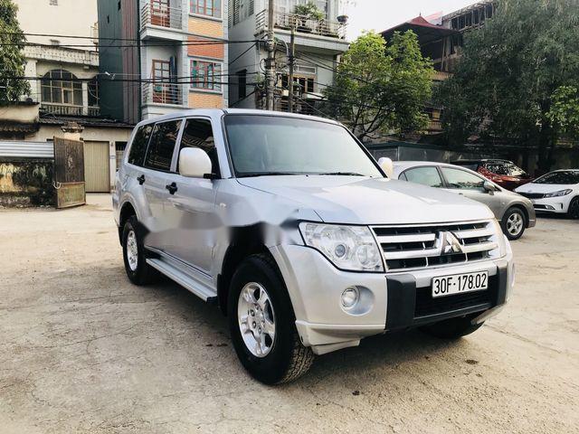 Mitsubishi Pajero 2007 - Bán xe Mitsubishi Pajero đời 2008, màu bạc  