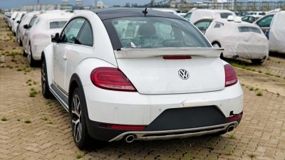 Volkswagen Beetle 2017 - Bán ô tô Volkswagen Beetle 2018, màu trắng, xe nhập