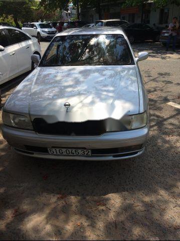 Nissan Cedric  3.0 V6 1995 - Cần bán lại xe Nissan Cedric 3.0 V6 sản xuất năm 1995, màu bạc số tự động, 210 triệu