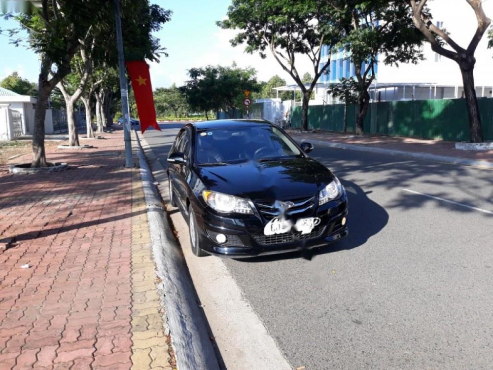 Hyundai Avante 1.6 MT 2012 - Bán ô tô Hyundai Avante 1.6 MT sản xuất 2012, màu đen 