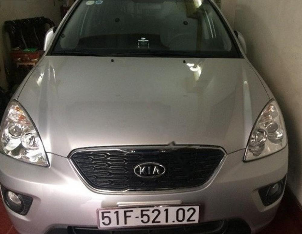 Kia Carens 2015 - Bán ô tô Kia Carens 2015, màu bạc còn mới