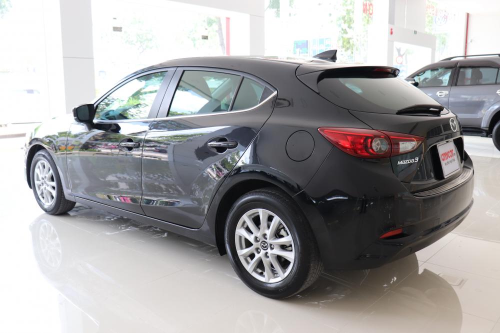 Mazda 3 Facelift 2017 - Bán Mazda 3 Facelift 2017, đi 17.362 KM, xe Anycar đã test 176 hạng mục