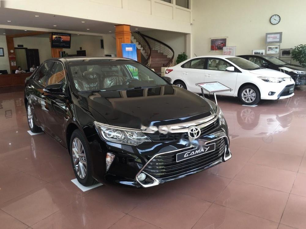 Toyota Camry 2.5Q 2018 - Bán xe Toyota Camry 2.5Q năm 2018, màu đen