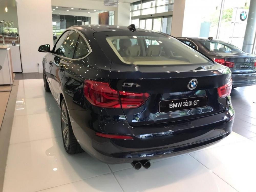 BMW 3 Series 320i GT 2017 - Bán ô tô BMW 3 Series 320i GT 2017, màu xanh lam, nhập khẩu