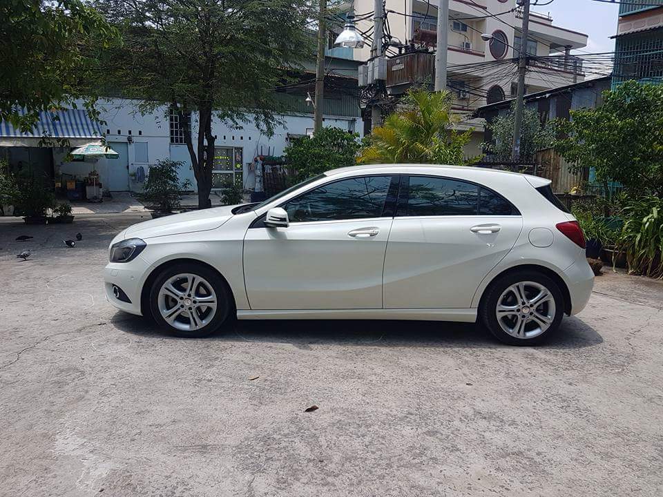 Mercedes-Benz A class A200 2013 - Bán ô tô Mercedes-Benz A class đời 2013, màu trắng nhập từ Nhật, giá tốt 860 triệu