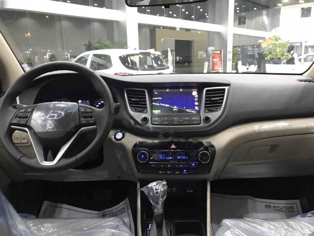 Hyundai Tucson 2.0 ATH 2018 - Bán Hyundai Tucson 2.0 ATH đời 2018, màu đỏ