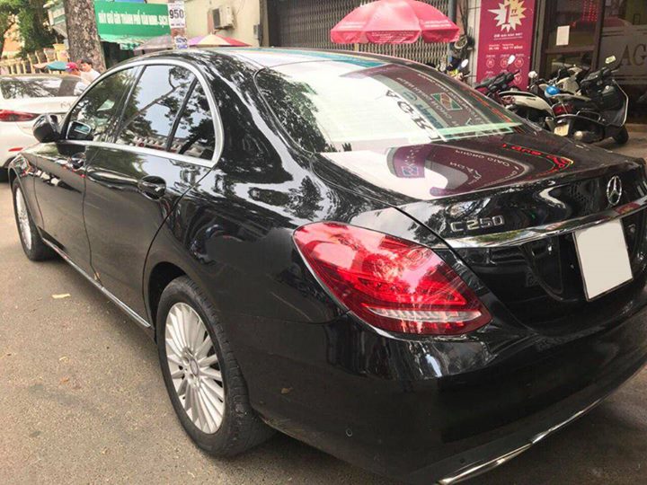 Mercedes-Benz C class C250 2017 - Bán xe Mercedes C250 2017. Thanh toán 500 triệu, nhận xe với gói vay ưu đãi