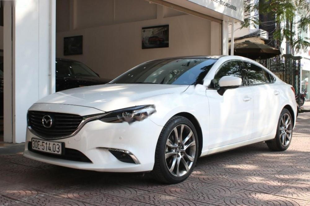 Mazda 6 2.5 Premium 2017 - Bán xe Mazda 6 2.5 Premium năm 2017, màu trắng chính chủ