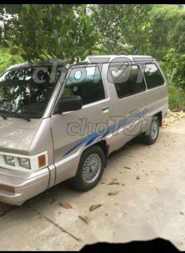 Toyota Van 1983 - Bán xe Toyota Van năm sản xuất 1983, màu bạc chính chủ, 63tr