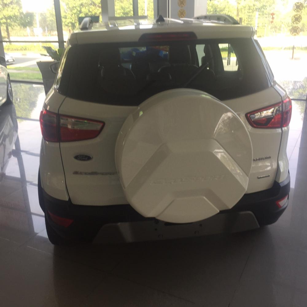 Ford EcoSport Titanium 2018 - Cần bán Ford EcoSport Titanium đời 2018, màu trắng, giá chỉ 648 triệu