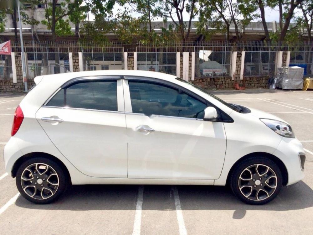 Kia Picanto S 1.25 AT 2014 - Bán xe Kia Picanto S 1.25 AT đời 2014, màu trắng, giá 335tr