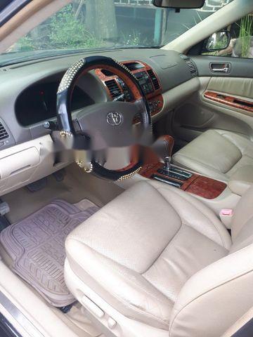 Toyota Camry 2005 - Cần bán xe Toyota Camry đời 2005, màu đen, giá chỉ 315 triệu