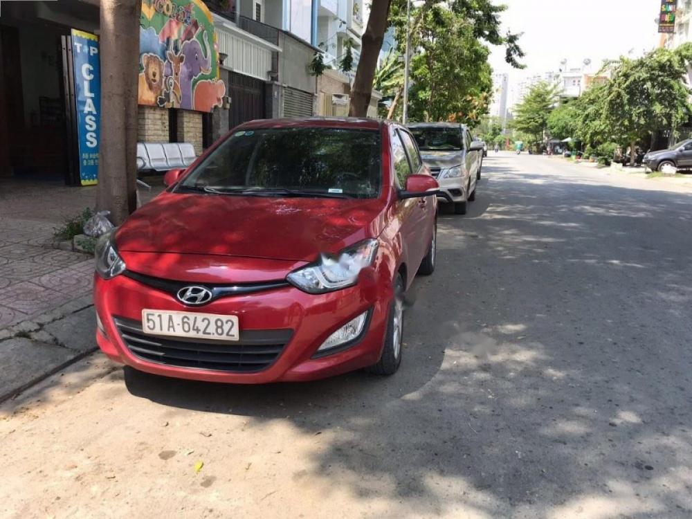 Hyundai i20 1.4 AT 2013 - Cần bán lại xe Hyundai i20 1.4 AT 2013, màu đỏ, xe nhập chính chủ, giá tốt