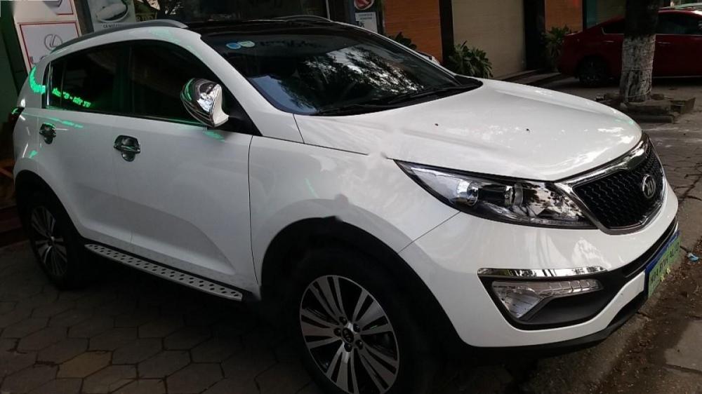 Kia Sportage 2015 - Cần bán gấp Kia Sportage sản xuất 2015, màu trắng, nhập khẩu nguyên chiếc chính chủ