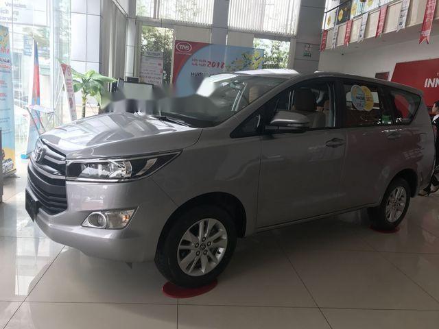 Toyota Innova 2018 - Bán ô tô Toyota Innova 2018, màu xám 