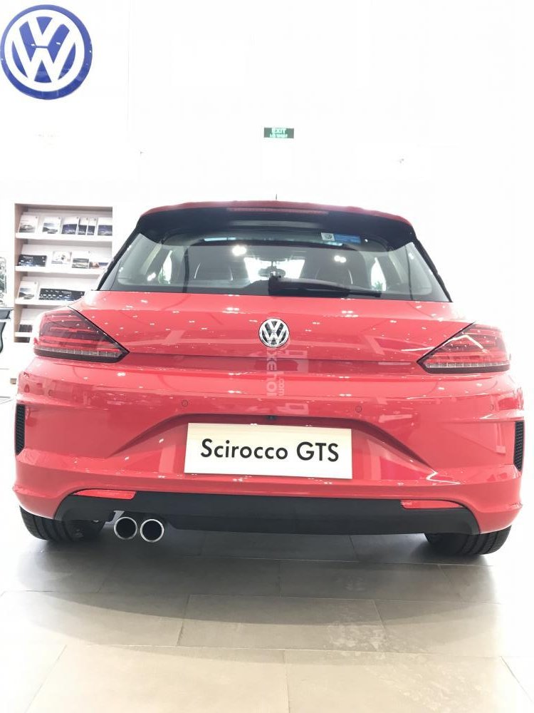 Volkswagen Scirocco 2018 - Ngựa hoang Scirocco 2.0 Turbo đỏ lung linh - xe Đức nhập khẩu - Lái thử - Giao xe ngay - Thích là nhích nha khách yêu