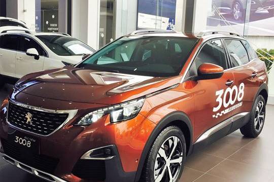 Peugeot 3008 2018 - Bán xe Peugeot 3008 sản xuất 2018, xe giao ngay 0972.955.591