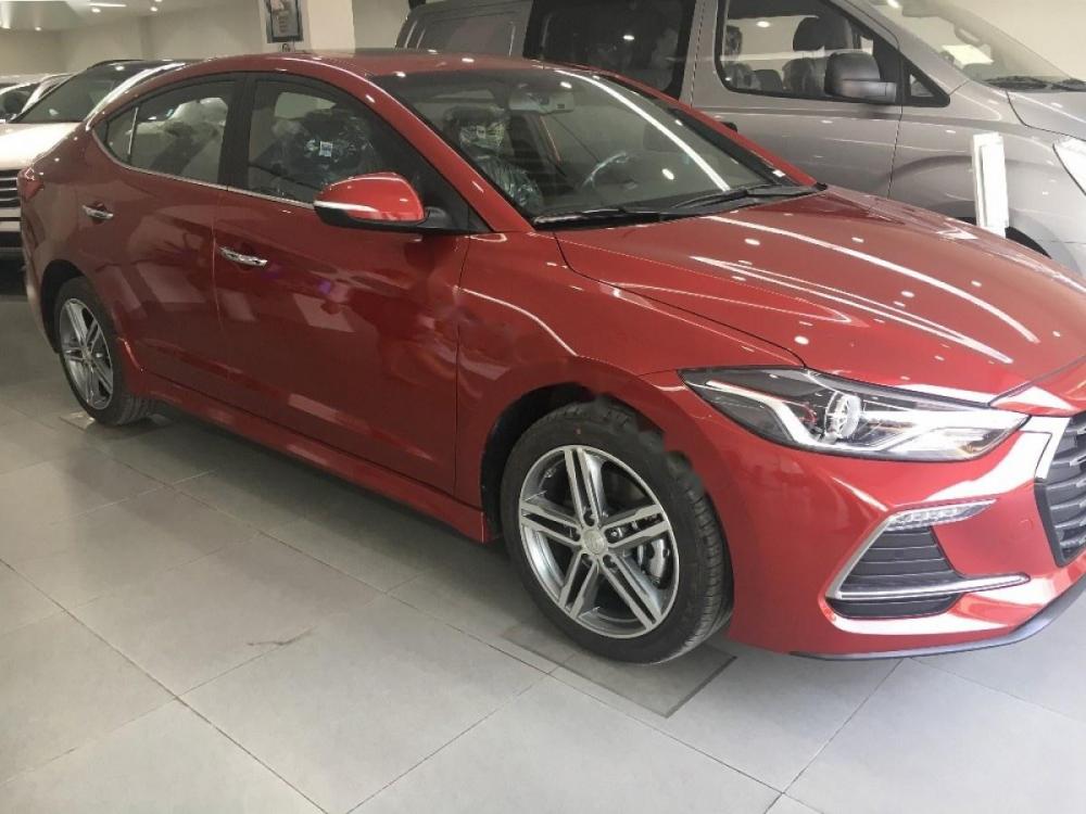 Hyundai Elantra Sport 2018 - Bán Hyundai Elantra Sport đời 2018, màu đỏ, giá chỉ 725 triệu