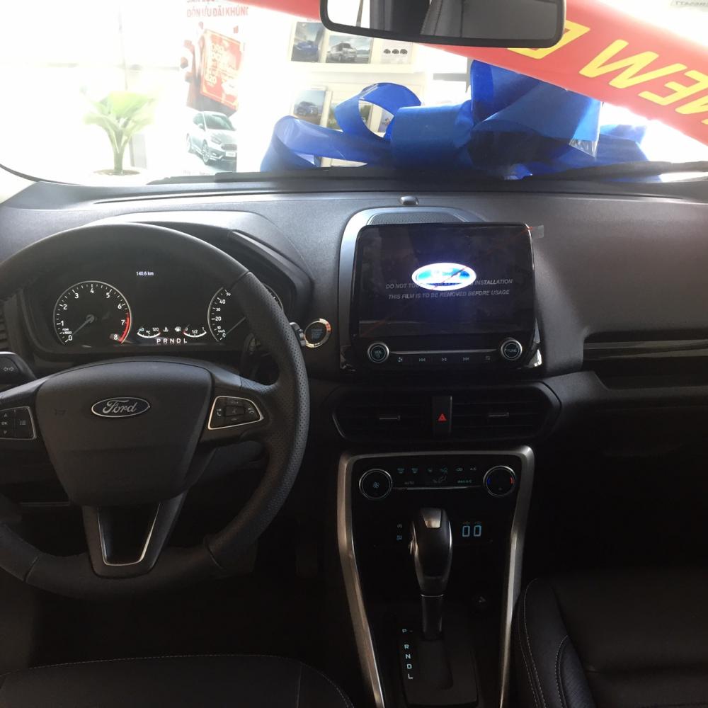 Ford EcoSport Titanium 2018 - Cần bán Ford EcoSport Titanium đời 2018, màu trắng, giá chỉ 648 triệu