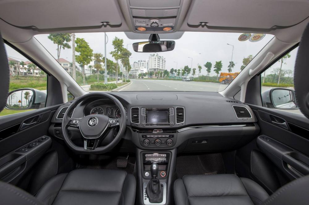 Volkswagen Sharan 2017 - Bán giá ưu đãi Volkswagen Sharan mới nhập
