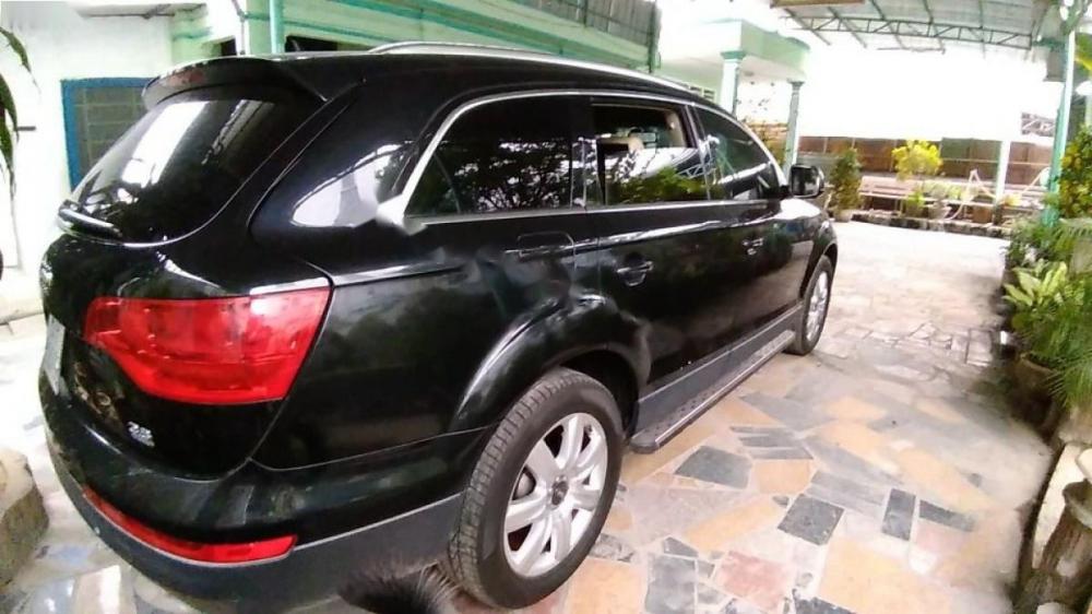 Audi Q7 2007 - Cần bán lại xe Audi Q7 năm 2007, màu đen, xe nhập chính chủ, giá chỉ 695 triệu