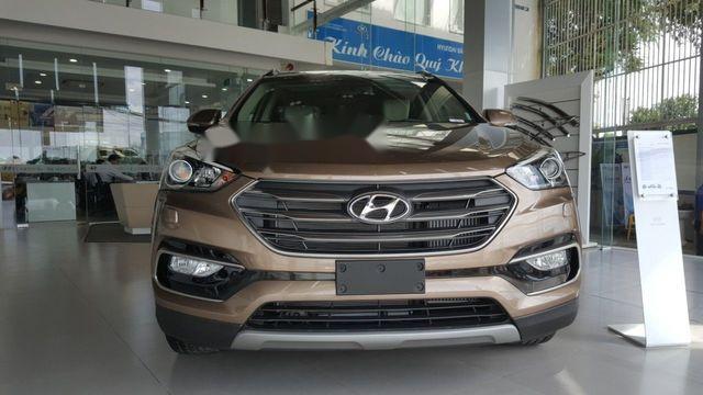 Hyundai Santa Fe 2018 - Cần bán gấp Hyundai Santa Fe năm 2018, giá tốt