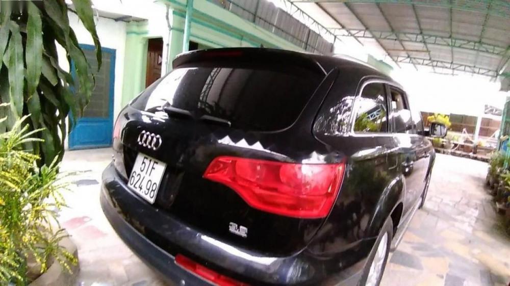 Audi Q7 2007 - Cần bán lại xe Audi Q7 năm 2007, màu đen, xe nhập chính chủ, giá chỉ 695 triệu