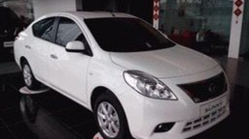 Nissan Sunny   1.5 MT  2018 - Cần bán Nissan Sunny 1.5 MT đời 2018, màu trắng, 438tr