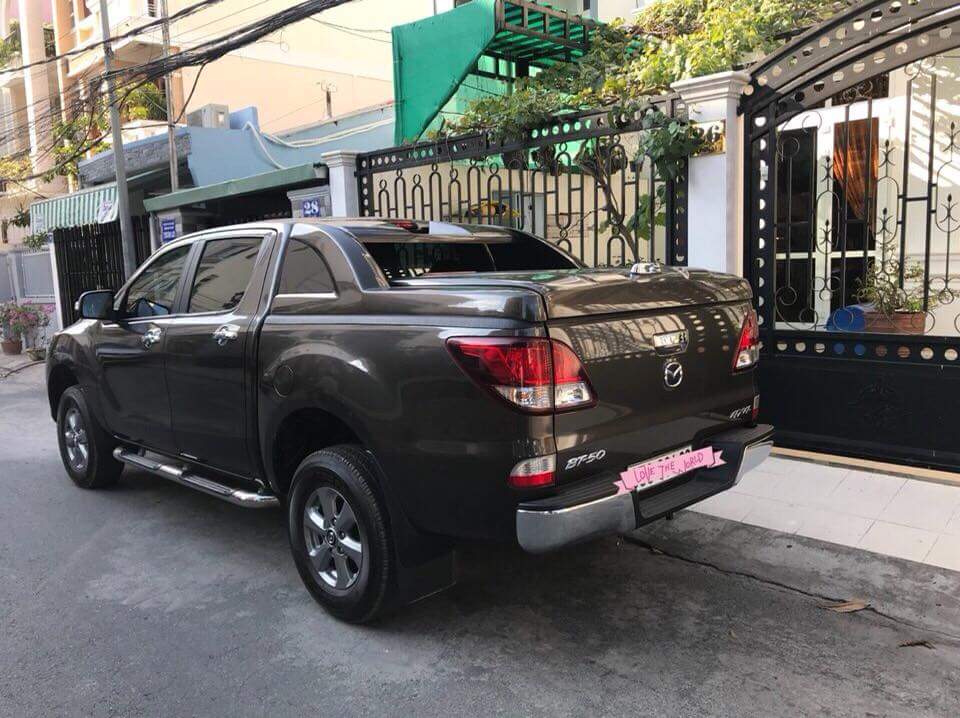 Mazda BT 50 2017 - Bán Mazda BT 50 năm 2017, màu nâu, giá 600 triệu