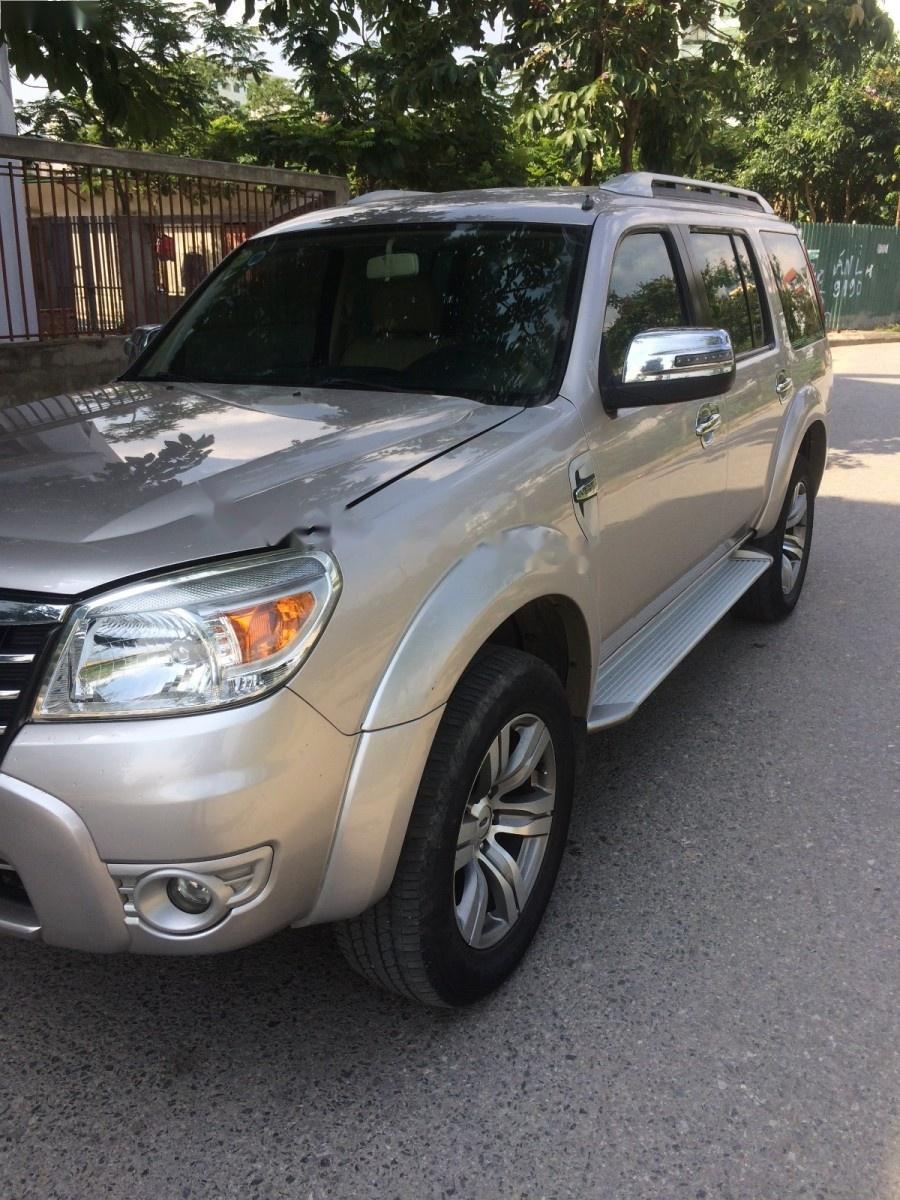 Ford Everest 2.5L 4x2 AT 2012 - Cần bán lại xe Ford Everest AT năm 2012 