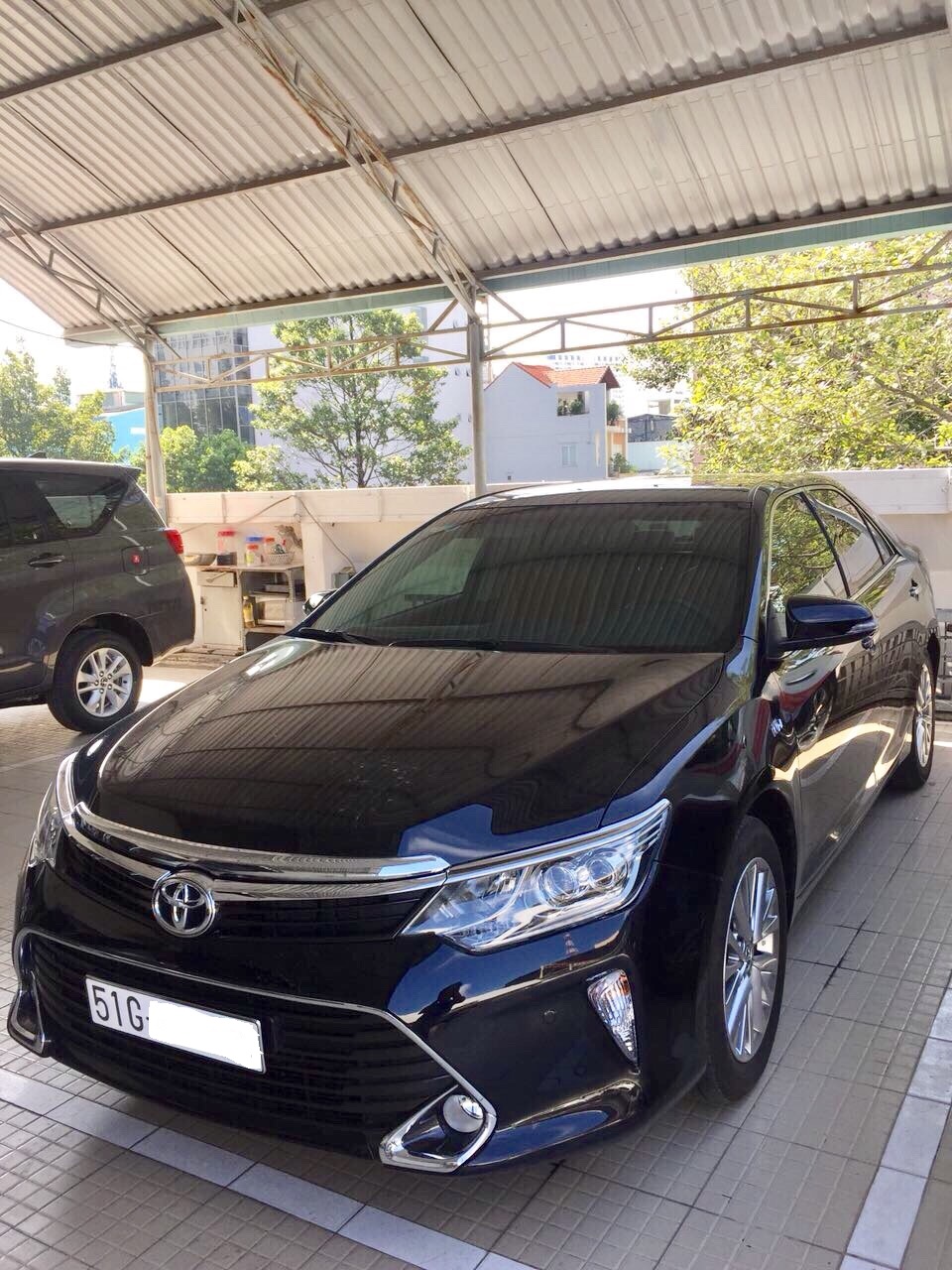 Toyota Camry 2.5Q 2018 - Bán Camry 2.5Q 2018 hàng hiếm mới 99,9% xe chạy mới 1000km (Tặng trước bạ). Hỗ trợ vay 80% ngân hàng