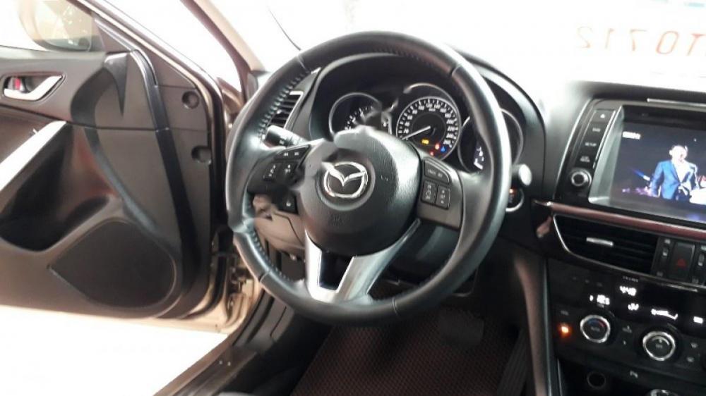 Mazda 6 2.0 AT 2016 - Cần bán xe Mazda 6 2.0 AT sản xuất năm 2016, giá 795tr