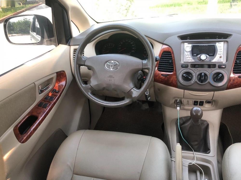 Toyota Innova G 2008 - Cần bán Toyota Innova G đời 2008, màu bạc