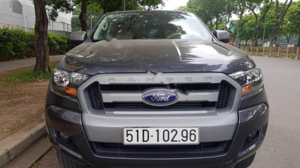 Ford Ranger XLS 2.2L 4x2 MT 2016 - Cần bán lại xe Ford Ranger XLS 2.2L 4x2 MT đời 2016, màu xám, nhập khẩu nguyên chiếc như mới giá cạnh tranh