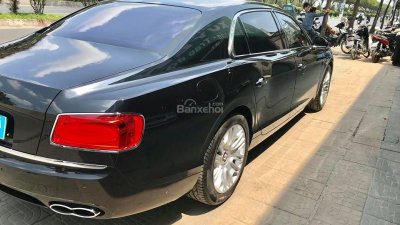 Bentley Continental 2016 - Bán xe Bentley Mulsanne sản xuất năm 2016, màu đen, xe nhập