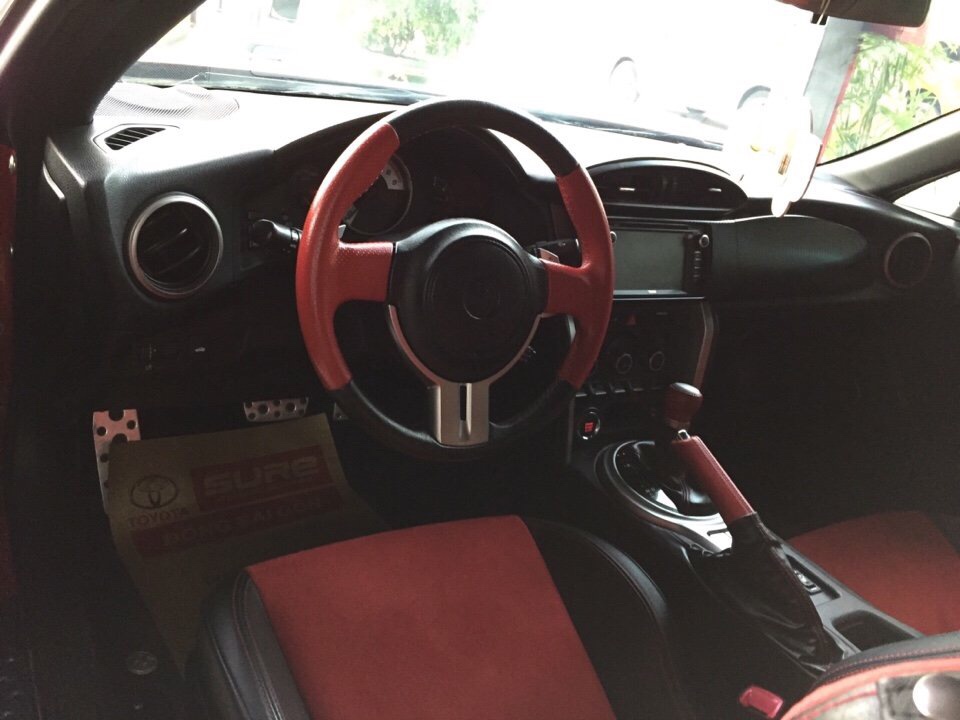 Toyota FT 86 2.0 2012 - Bán Toyota FT86 thể thao 2012/2015. Xe đẹp đi 22.000km bảo hành hãng Toyota