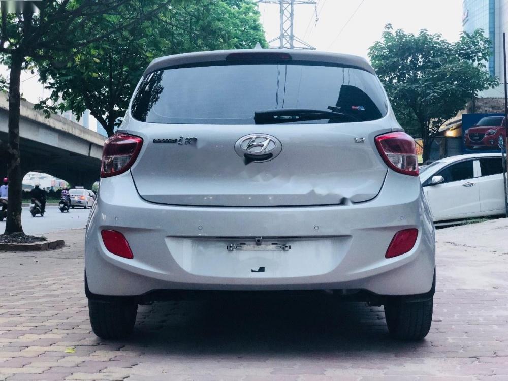 Hyundai Premio 1.2 AT 2016 - Bán Hyundai Grand i10 1.2 AT đời 2016, màu bạc, nhập khẩu nguyên chiếc