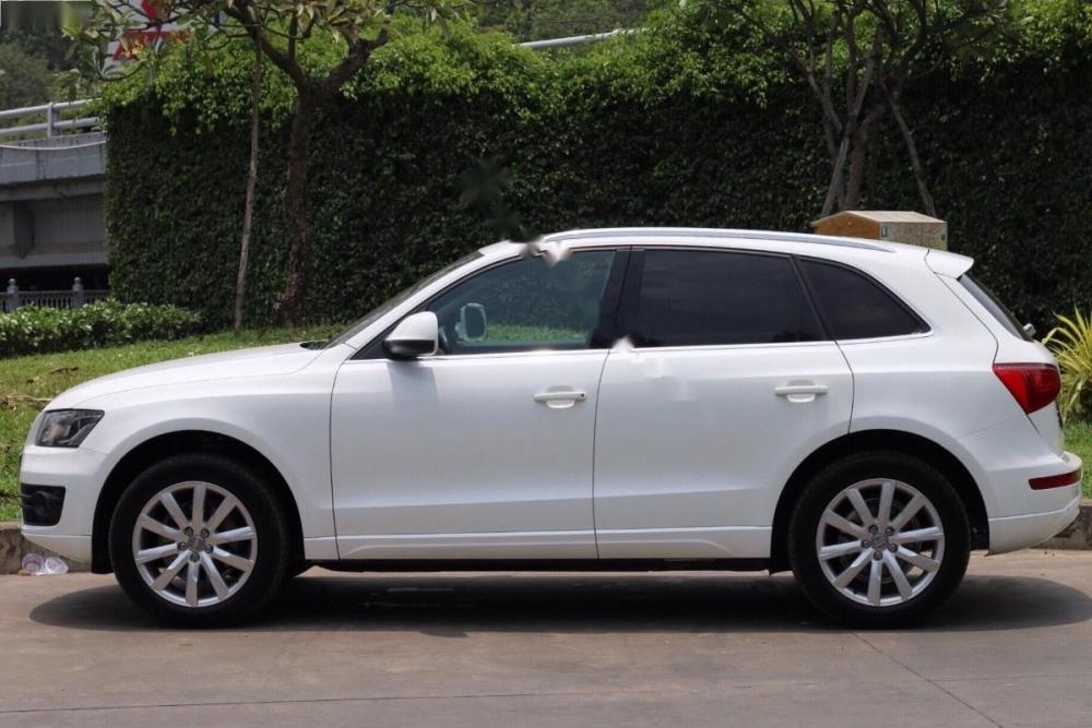 Audi Q5 2009 - Cần bán lại xe Audi Q5 2009, màu trắng, xe nhập