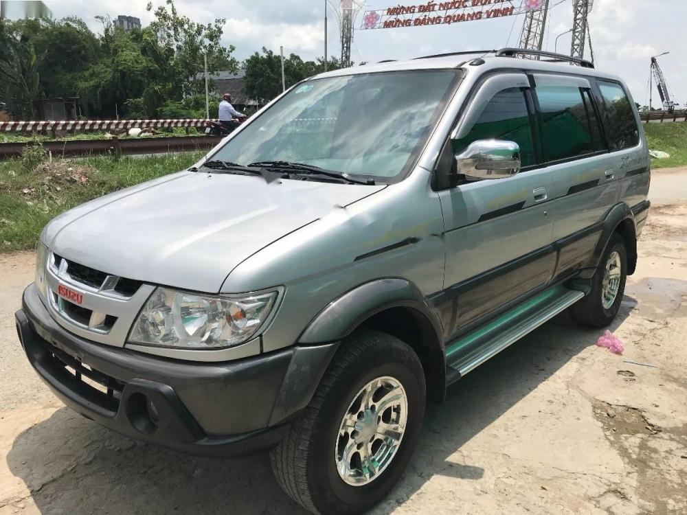 Isuzu Hi lander 2.5 2006 - Cần bán Isuzu Hi lander 2.5 đời 2006, màu bạc giá cạnh tranh