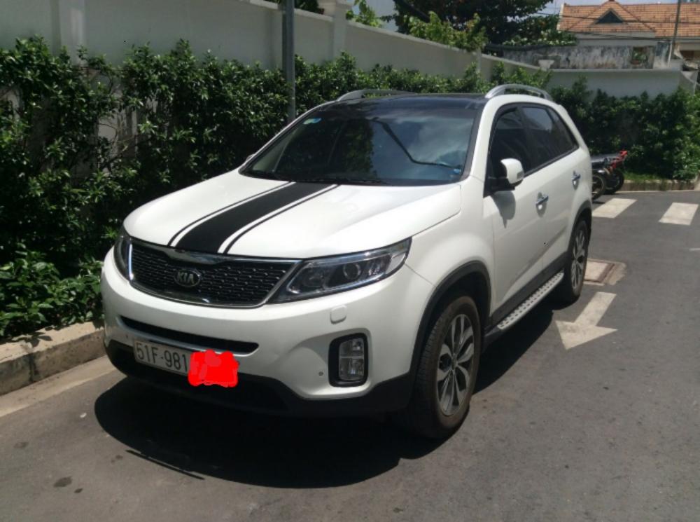 Kia Sorento GATH 2016 - Bán Sorento GATH cuối 2016, màu trắng, full options