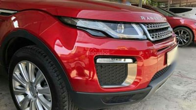 LandRover Evoque 2017 - Cần bán xe LandRover Evoque sản xuất 2017, màu đỏ, xe nhập