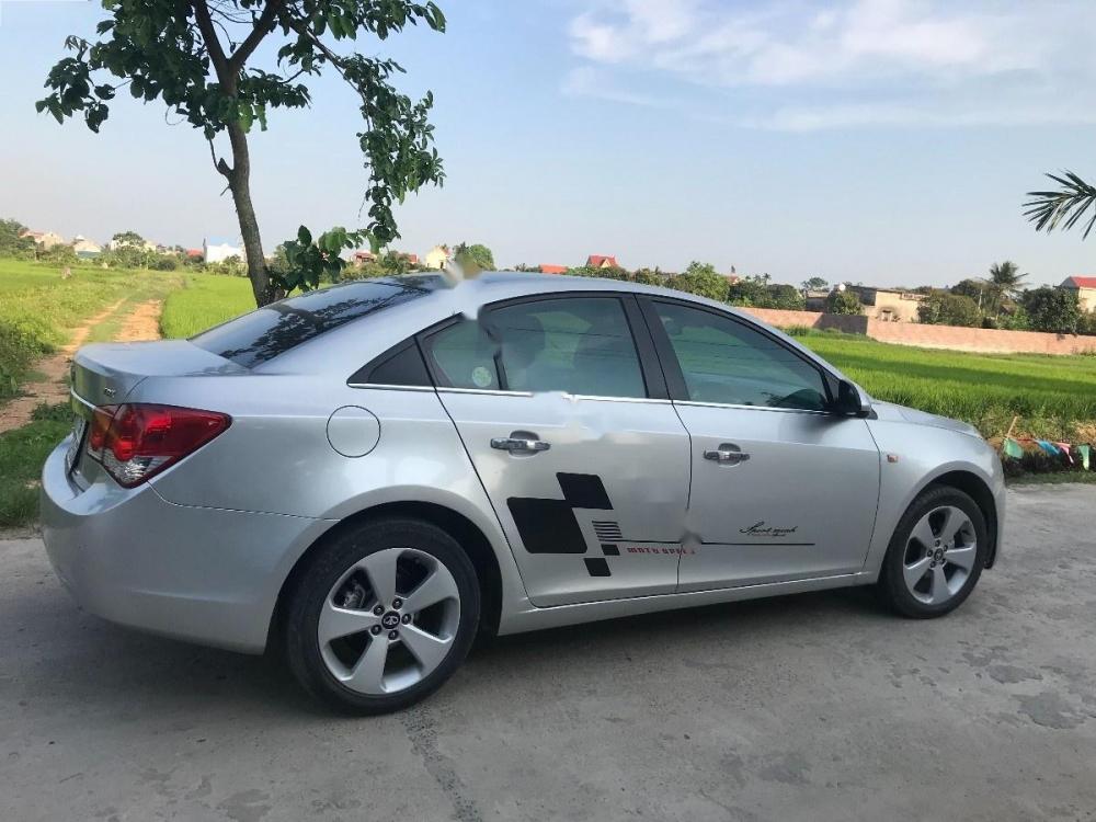 Daewoo Lacetti 2009 - Bán xe Daewoo Lacetti đời 2009, màu bạc, xe nhập xe gia đình, giá tốt