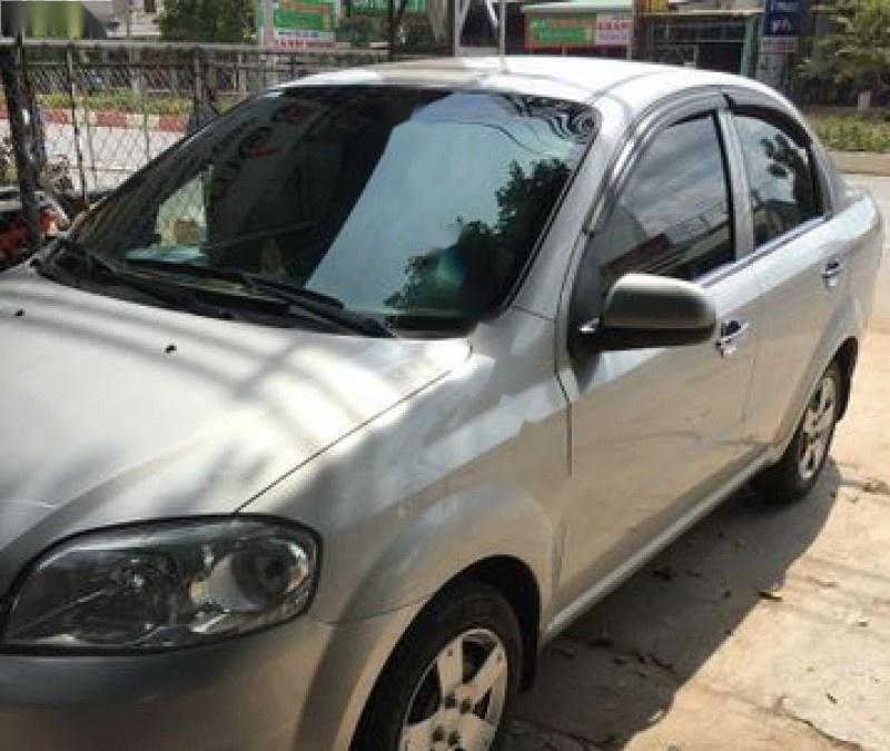 Chevrolet Aveo 1.5 MT 2011 - Cần bán xe Chevrolet Aveo 1.5 MT năm 2011, màu bạc  