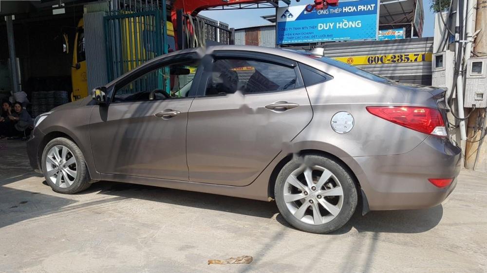 Hyundai Accent 2013 - Cần bán Hyundai Accent năm sản xuất 2013, màu nâu, nhập khẩu nguyên chiếc  