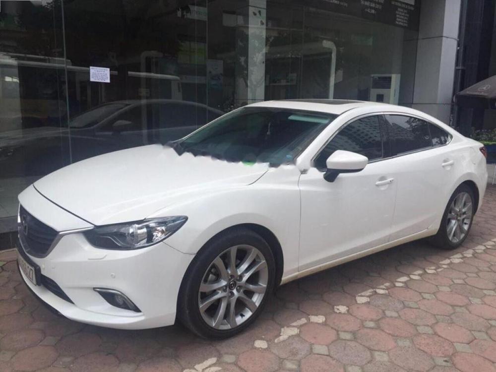 Mazda 6 2.5 2016 - Cần bán gấp Mazda 6 2.5 sản xuất 2016, màu trắng, giá chỉ 835 triệu